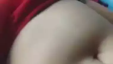 Bangladeshi call girl Mitu showing her tits