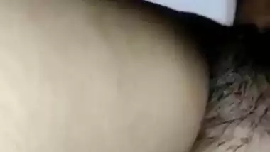 Girl takes her first dick in her tight pussy in xxx MMS