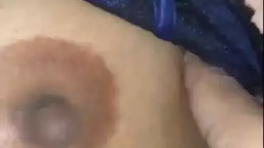 Shy UK Pakistani Wife Nude