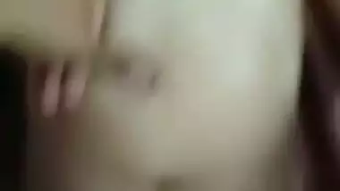 BF fucks his sexy GF’s tight, shaved pussy