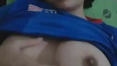 Beautiful Desi Girl Playing With Boobs