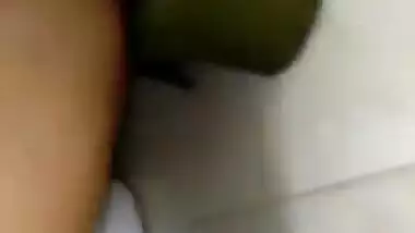 Desi pregnant wife full nude bathing video and hubby recording