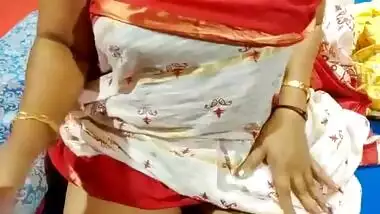Bong Boudi MAN-MOHINI Showing Big Sexy Boobs