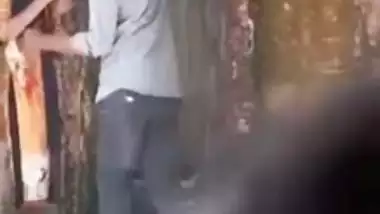 Voyeur records Desi hottie sucking boyfriend's XXX dick outdoors