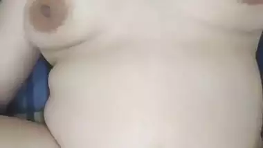 Chubby milf’s hardcore Nepali sex video with a stranger