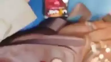 Pakistani porn of a hijabi girl sucking a dick in a bus