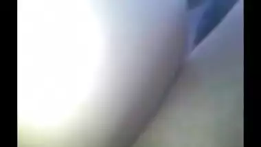 Big boobs & big ass girlfriend blowjob in car