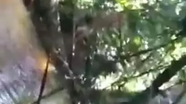 Indian boyfriend fuck gf outdoor