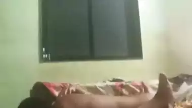 Desi couple Dehati floor chudai video