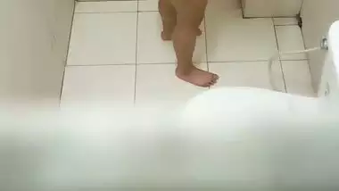 Neighbor desi aunty Shower spy video
