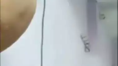 Young guy fucks village aunty in a desi sex video