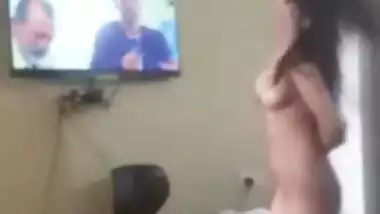 Desi whore shows boobs and ass dancing in front of camera in the nude
