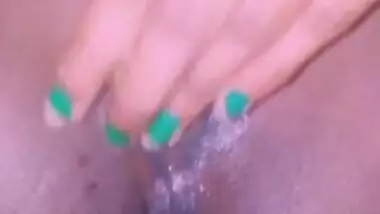 Sexy Milf Fun with Brinjal under Corona