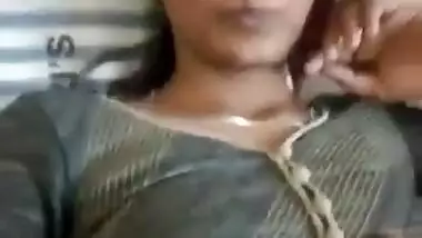 Desi Aunty removing her new Grls dress and saying aap jaisa ldki ko bahuth paisa milega idhar