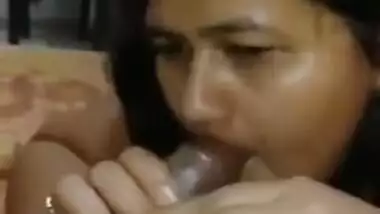 Guy does gonzo XXX porn with slutty Desi lovely in the MMS footage