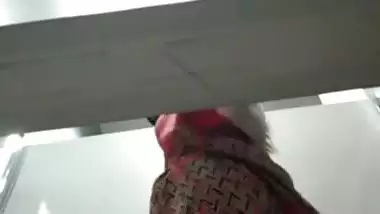 Srilankan trial room clips