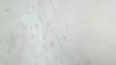 Desi XXX chick showing her boobs and shaved pussy on selfie cam