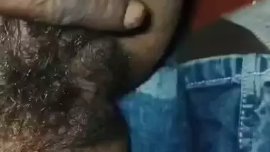 Hairy pussy wife affair sex with milkman viral MMS