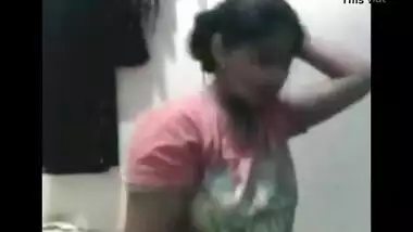 Tamil sex video of a beautiful teen stripping for her lover on webcam