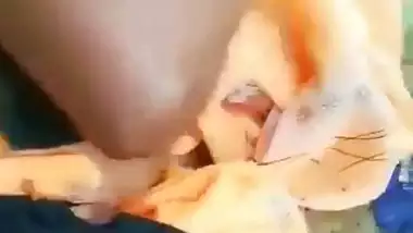 Cheating lady enjoys outdoor Tamil sex with her lover