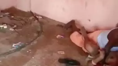 Mature Muslim slut blowjob outdoor sex MMS