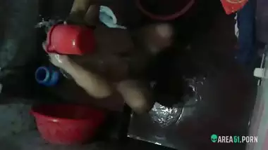 Spy video of village aunty taking bath in outdoor taken by her son's best friend