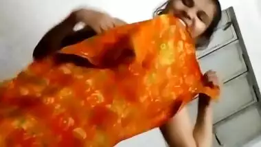 Desi very hot girl romance with lover