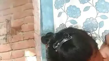 Dehati desi lovers ki nipple fondling romance video