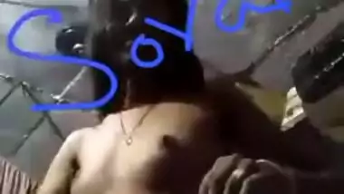 Small tits Desi wife striptease MMS selfie video