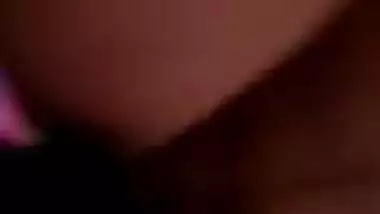 Cute looking Desi XXX girl fucked hard on bed with her neighbour MMS