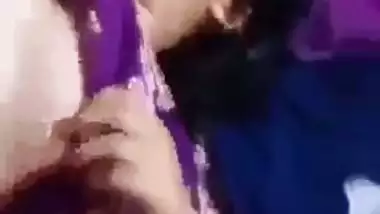 Married bhabhi sex affair with neighbor viral clip