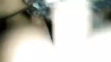 Sexy Indian bhabhi showing mouth watering boobs...