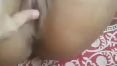 Beautiful desi girl tight pussy fucking