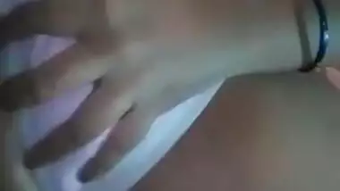 Big-tittied Desi whore strips for the camera to show off XXX curves